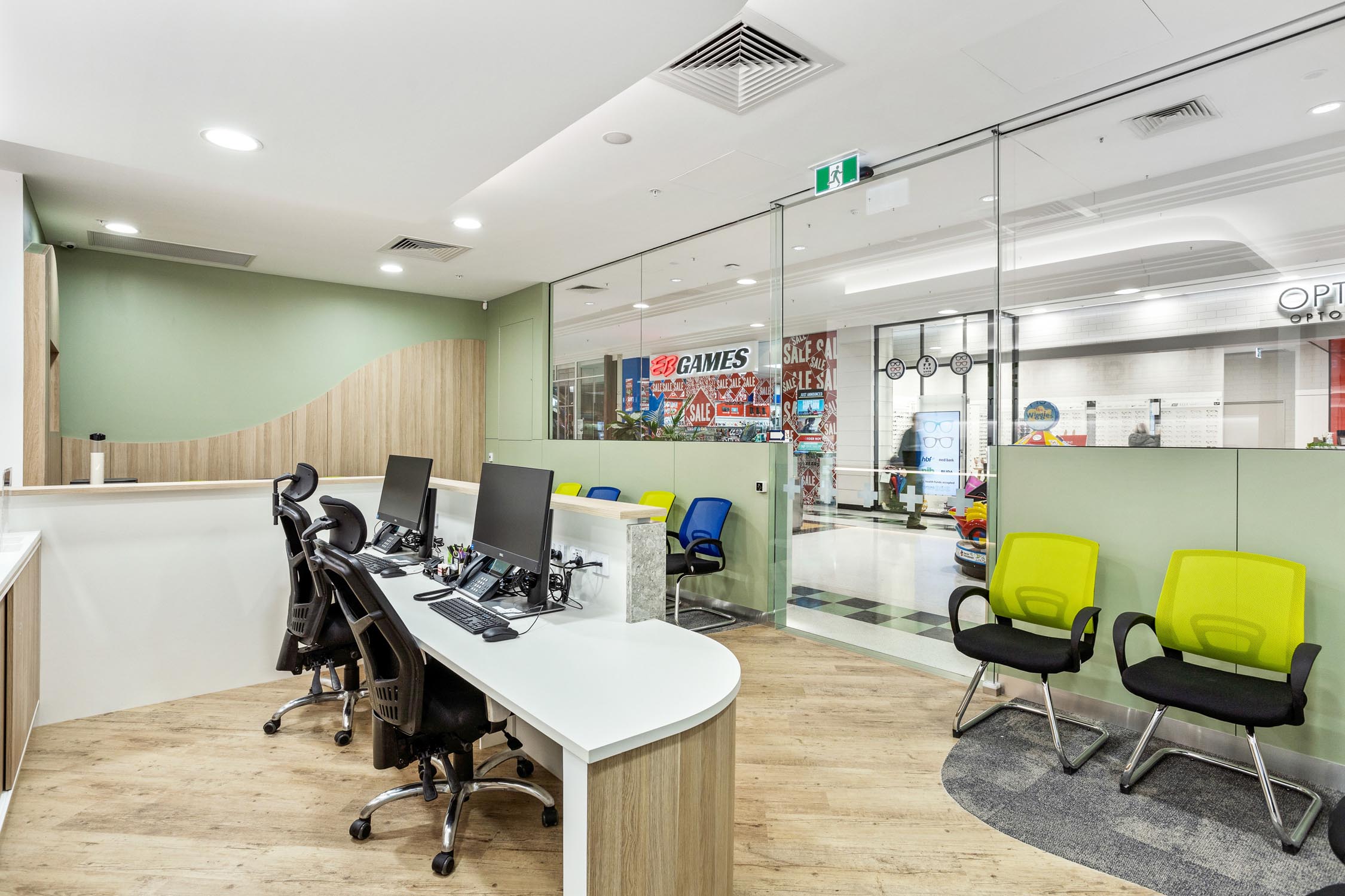 PRINT Livingston GP, Livingston Shopping Centre, Canning Vale 40