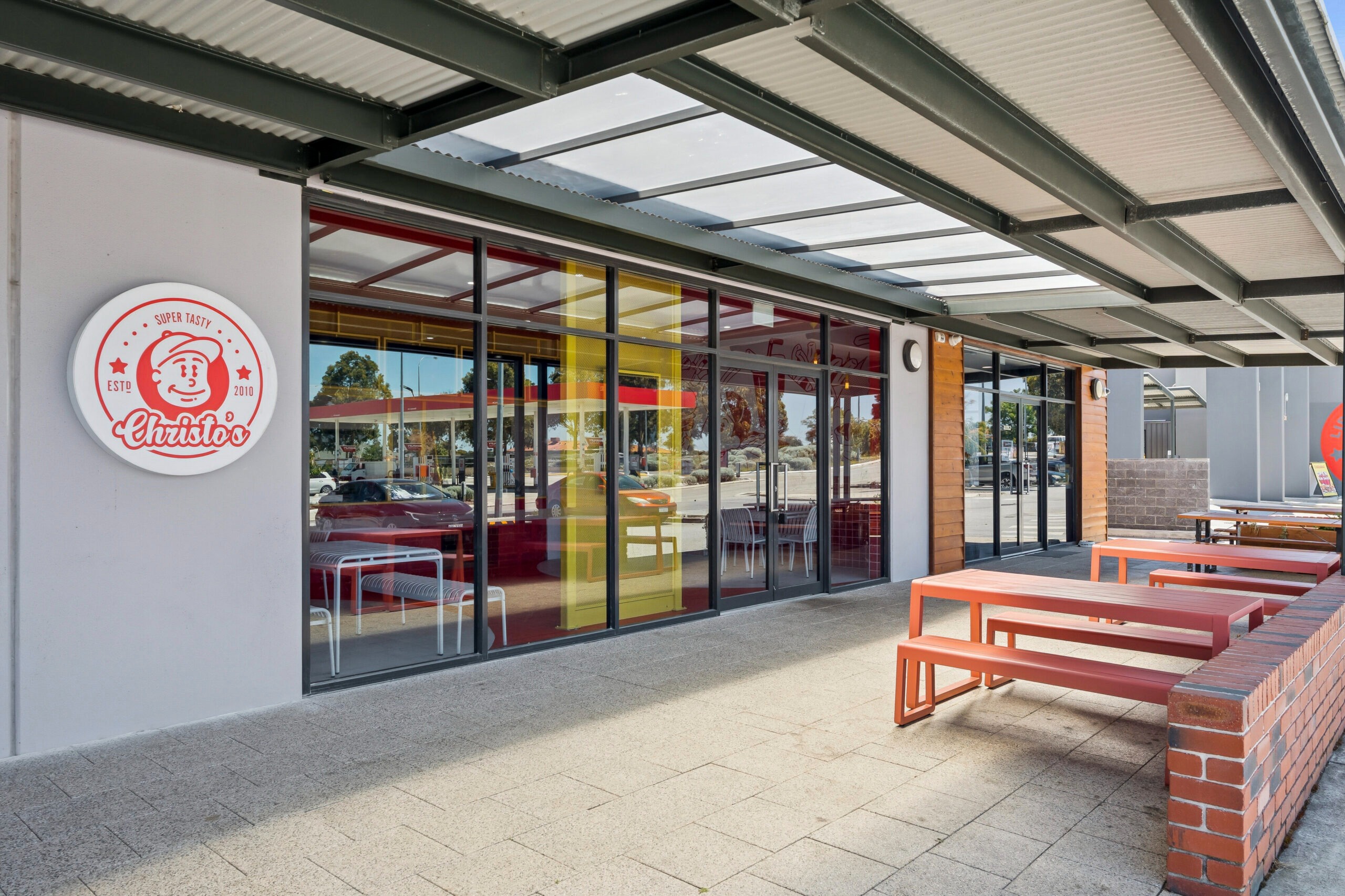 imgi_4_7-300-Joseph-Banks-Blvd-Banksia-Grove-01-scaled